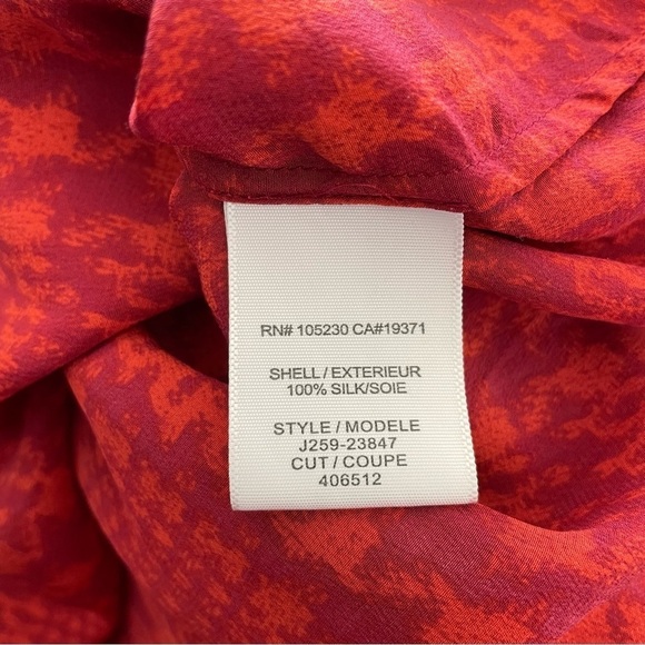 Joie 100% Silk Red Abstract Houndstooth Print Short Sleeve Top J259-23847 Sz XS - Picture 6 of 8